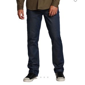 Volcom SOLVER MODERN FIT JEANS - VINTAGE BLUE size 31